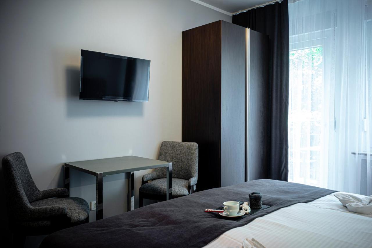 Loewen Hotel Radevormwald Eksteriør billede
