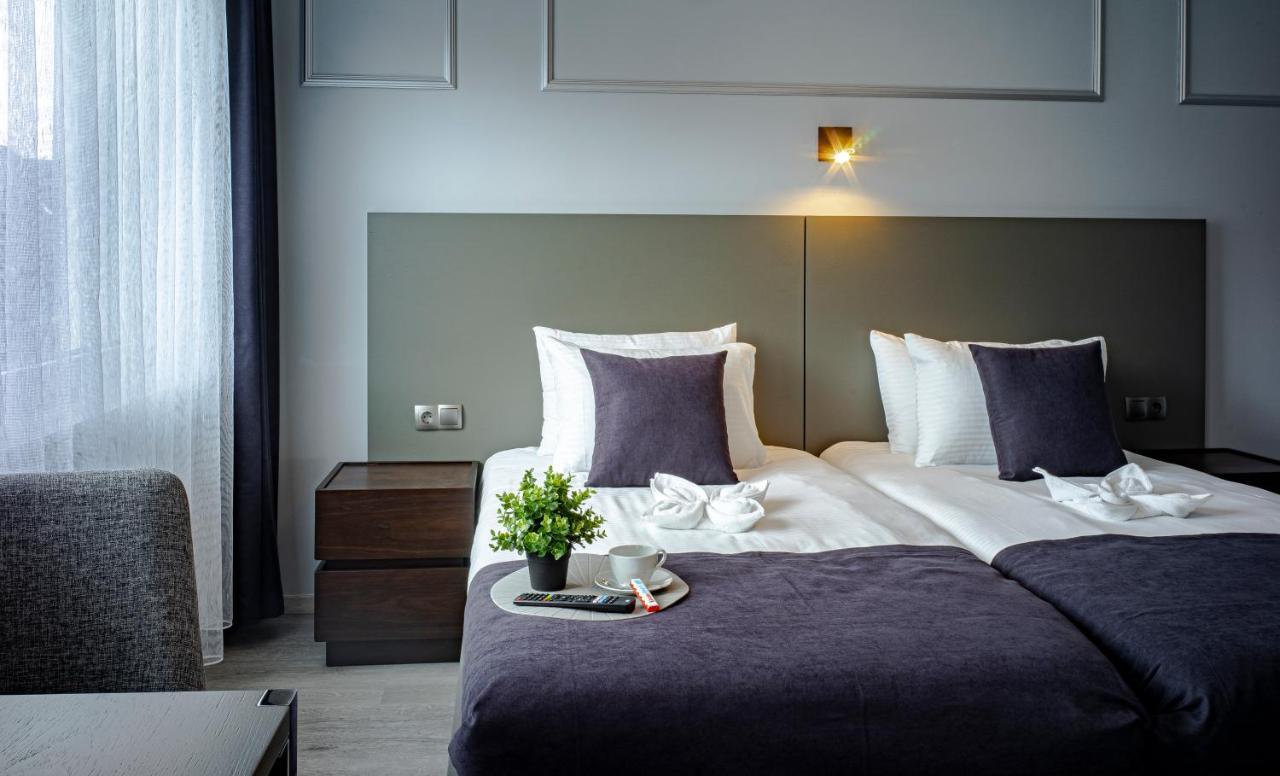 Loewen Hotel Radevormwald Eksteriør billede