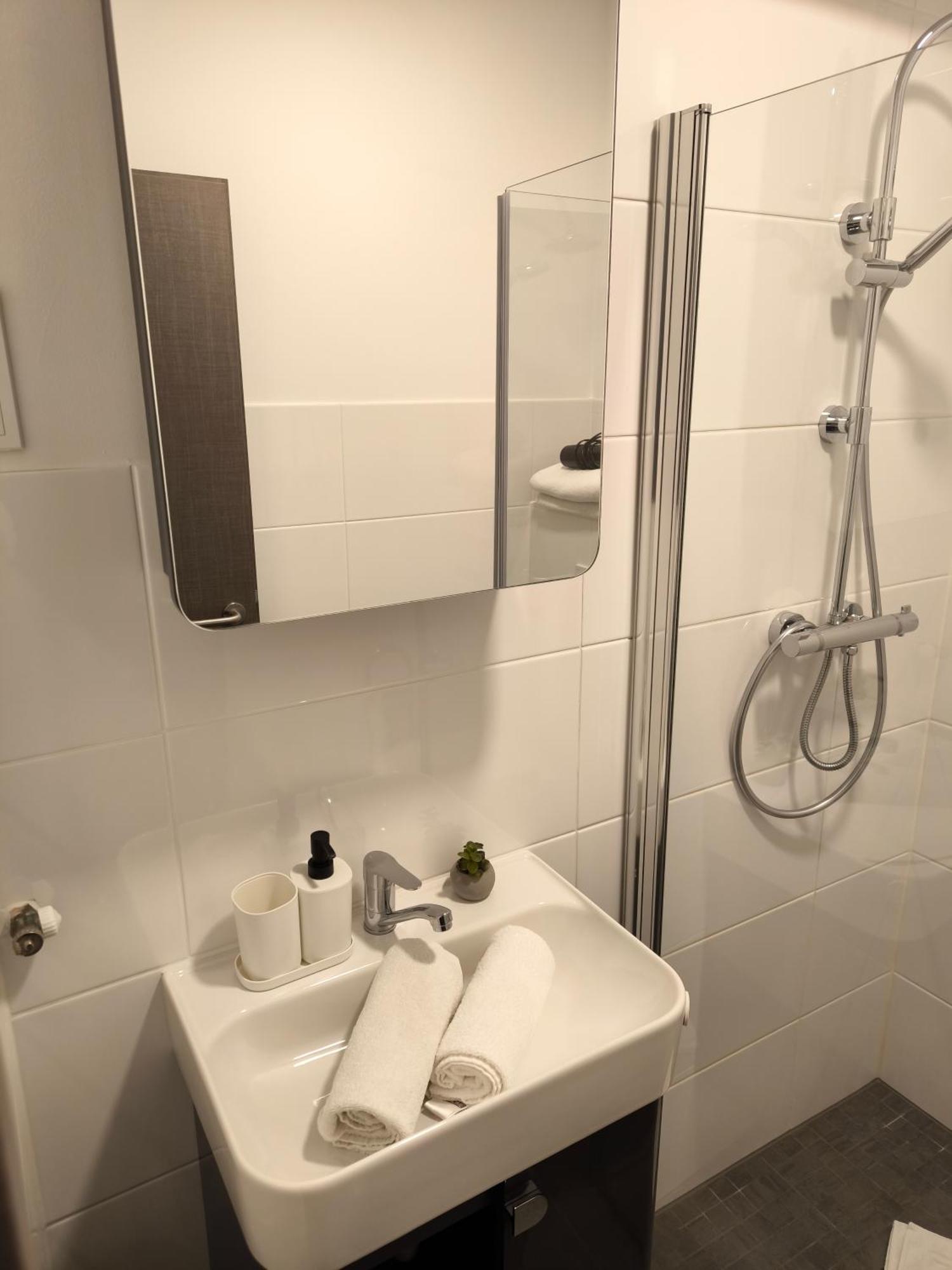Loewen Hotel Radevormwald Eksteriør billede