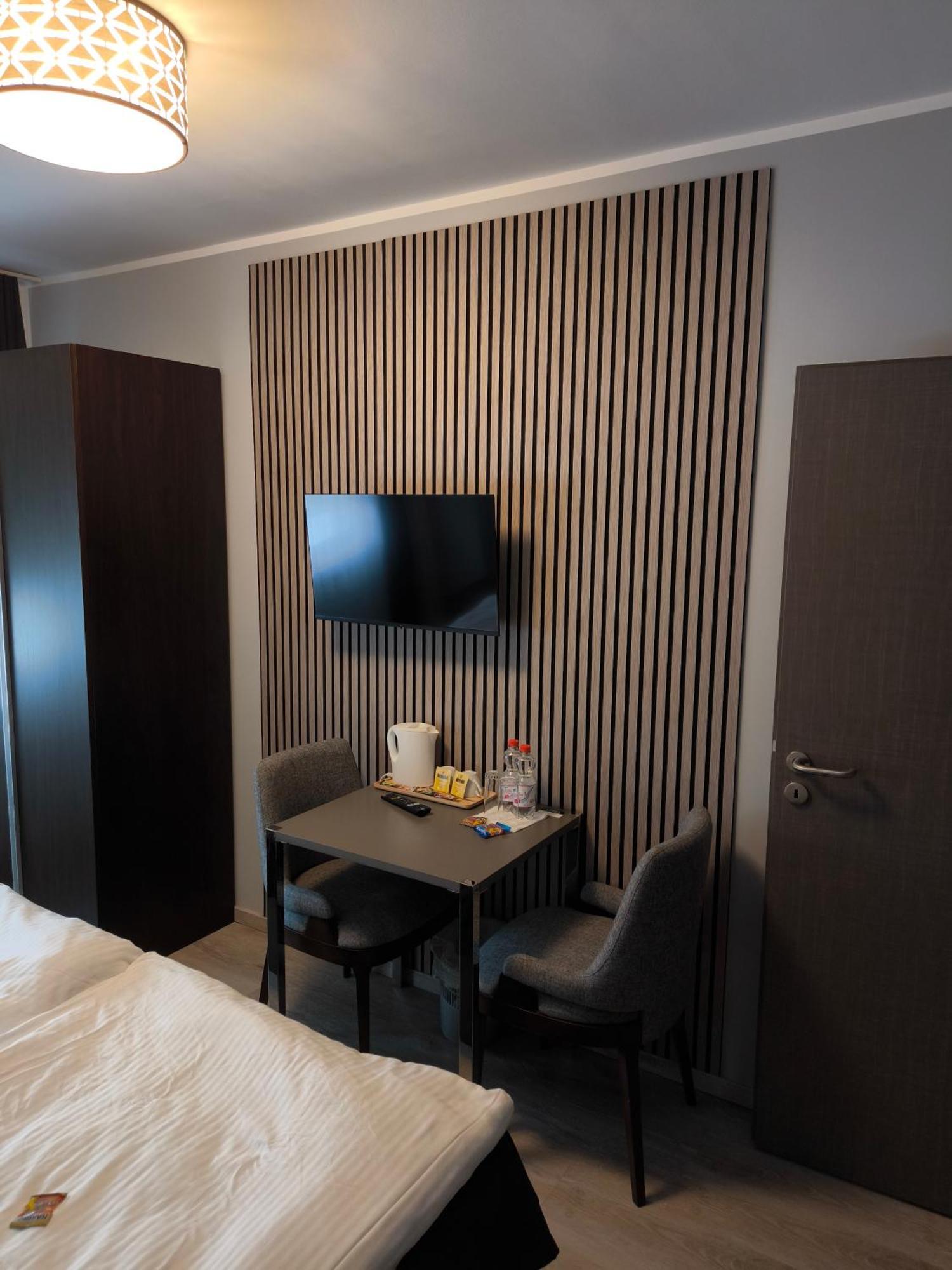 Loewen Hotel Radevormwald Eksteriør billede