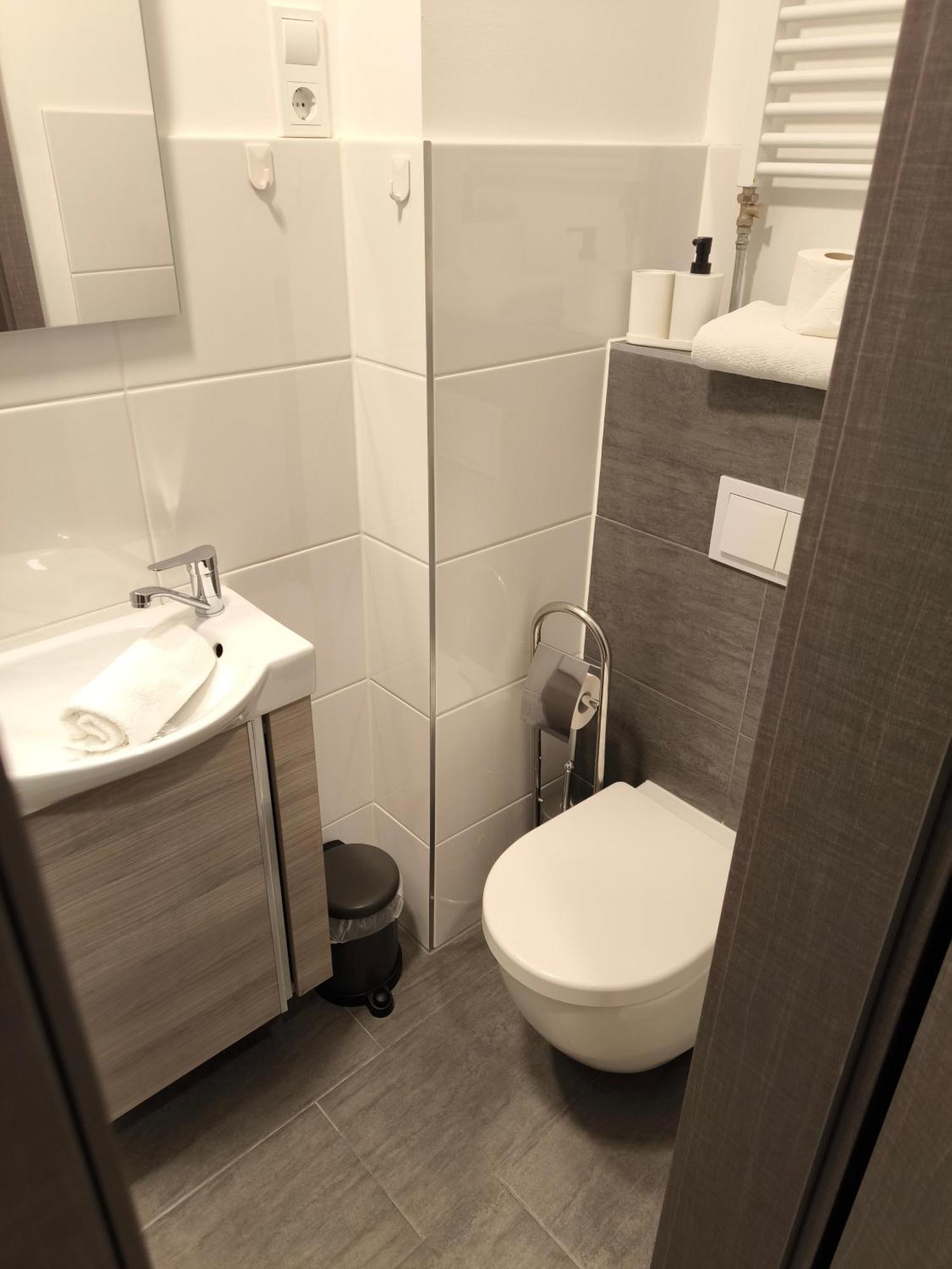 Loewen Hotel Radevormwald Eksteriør billede